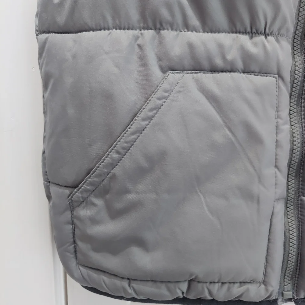 Old Navy grey Blue Lining girls vest Zipper Front Size 6/7